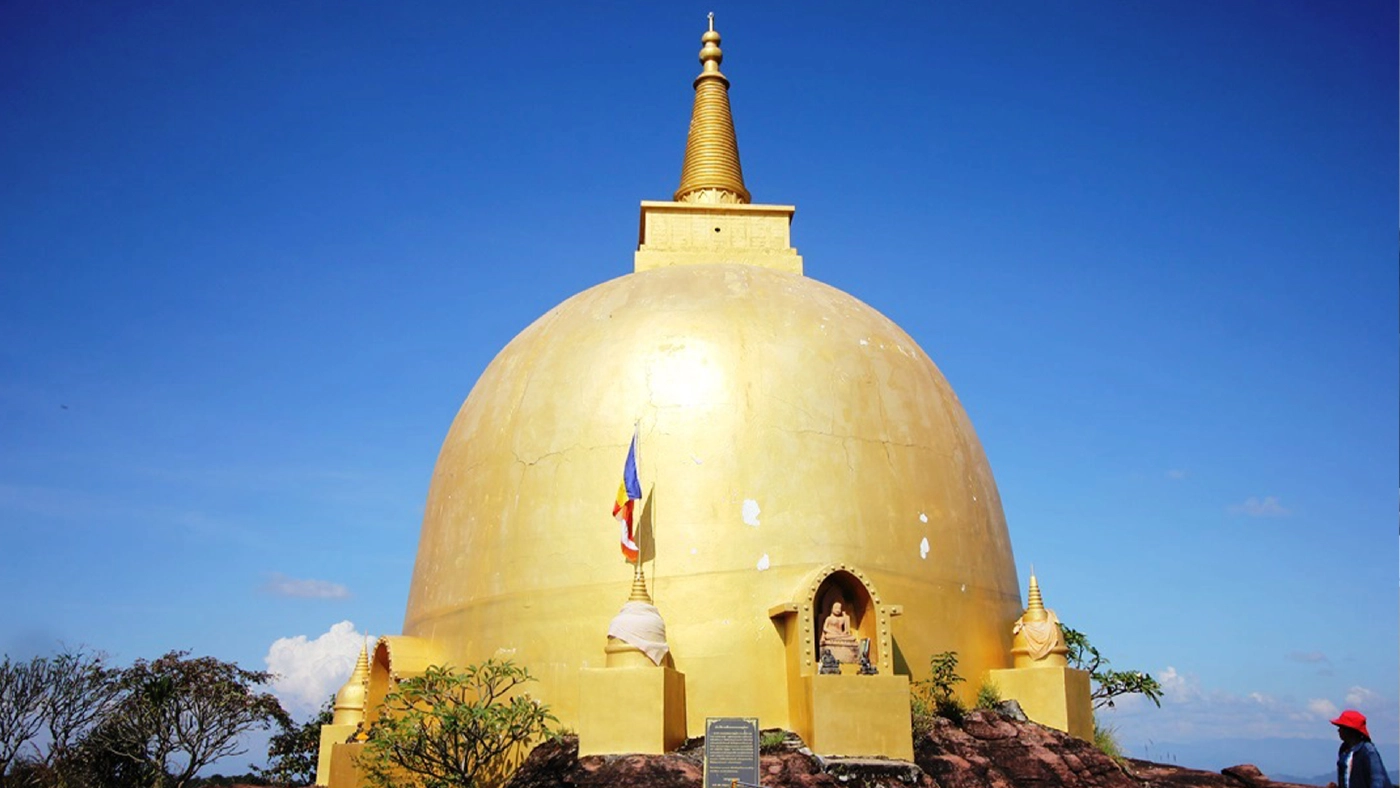 ตะลุยเทือกเขาภูลังกาสำรวจเส้นทางกราบนมัสการพระธาตุ ตะลุยเทือกเขาภูลังกาสำรวจเส้นทางกราบนมัสการพระธาตุ