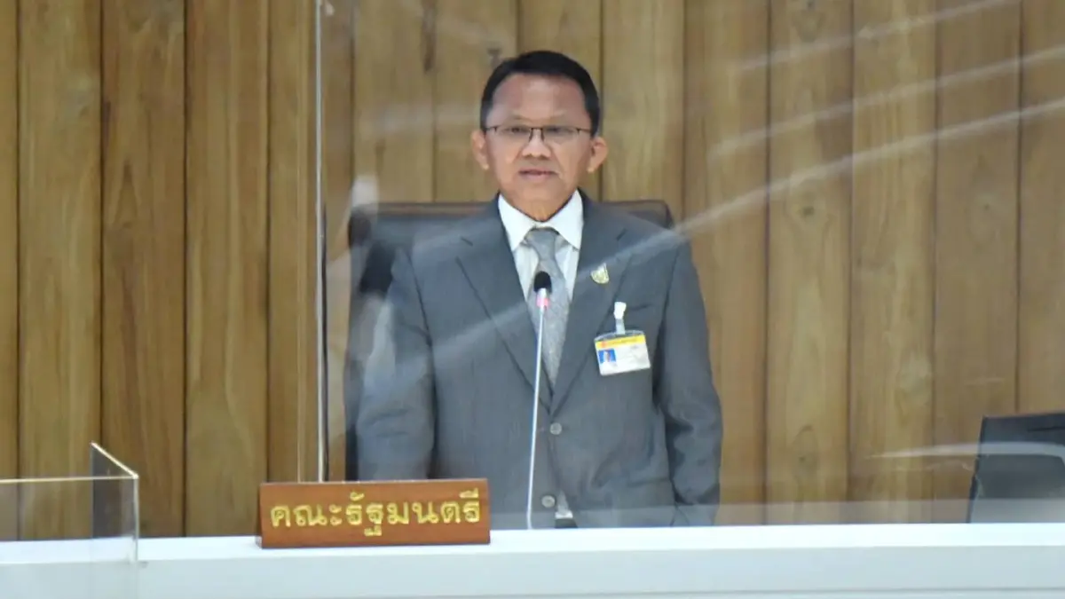 "สมศักดิ์" ตอบกระทู้ ส.ว. ผลงานลดคนล้นคุก