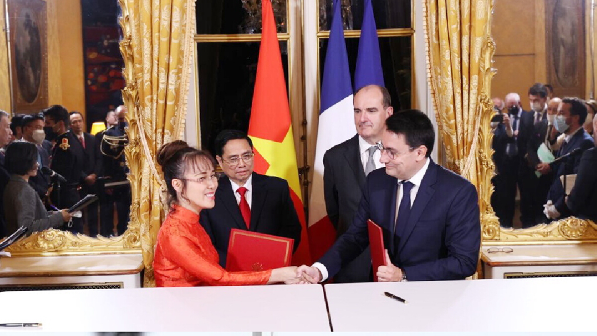 เวียตเจ็ทจับมือซาฟราน ลงนามข้อตกลงหุ้นส่วนยุทธศาสตร์ระยะยาว เวียตเจ็ทจับมือซาฟราน ลงนามข้อตกลงหุ้นส่วนยุทธศาสตร์ระยะยาว