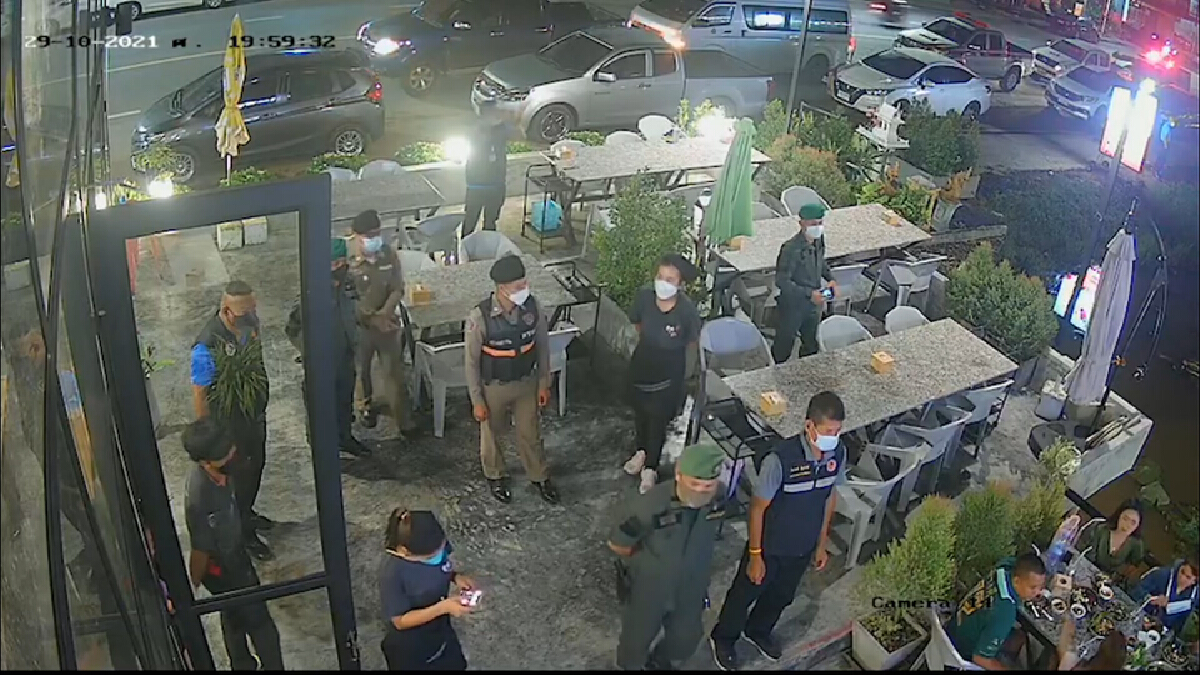 จนท.โต้คลิปตรวจร้านอาหารไม่ได้เลือกปฏิบัติ จนท.โต้คลิปตรวจร้านอาหารไม่ได้เลือกปฏิบัติ