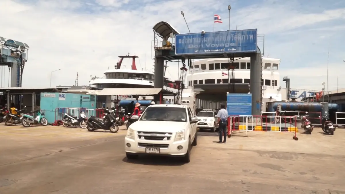 เรือเฟอร์รี่เกาะสมุย กลับมาเปิดบริการปกติแล้ว เรือเฟอร์รี่เกาะสมุย กลับมาเปิดบริการปกติแล้ว