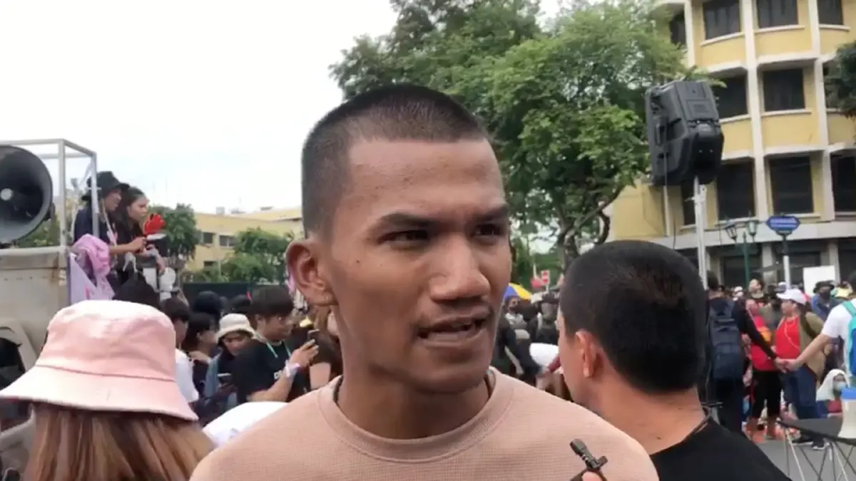 ศาลให้ประกัน “ไมค์ จาดนอก” โพสต์เฟซบุ๊กหมิ่นเบื้องสูง แต่ยังต้องนอนคุกต่อ