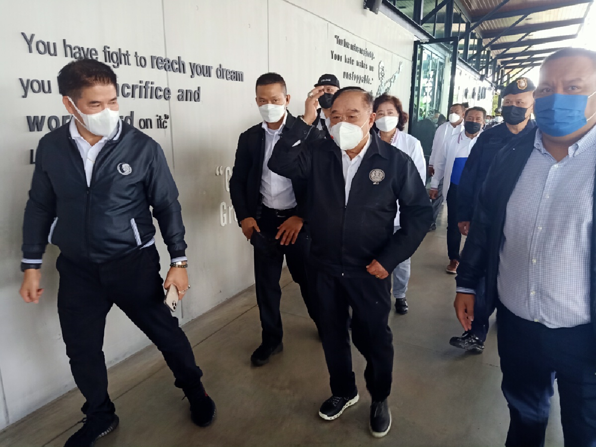 บิ๊กป้อม-ธรรมนัส เปิดสาขาพรรคพปชร.ภาคใต้ บิ๊กป้อม-ธรรมนัส เปิดสาขาพรรคพปชร.ภาคใต้