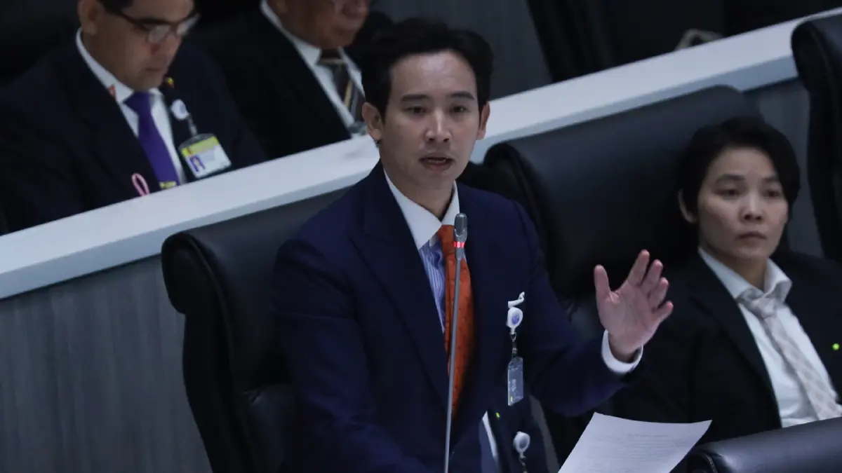 "พิธา"ลั่นนำร่างปชช.ใส่เป็นนโยบายหาเสียงสู้เลือกตั้งครั้งหน้า