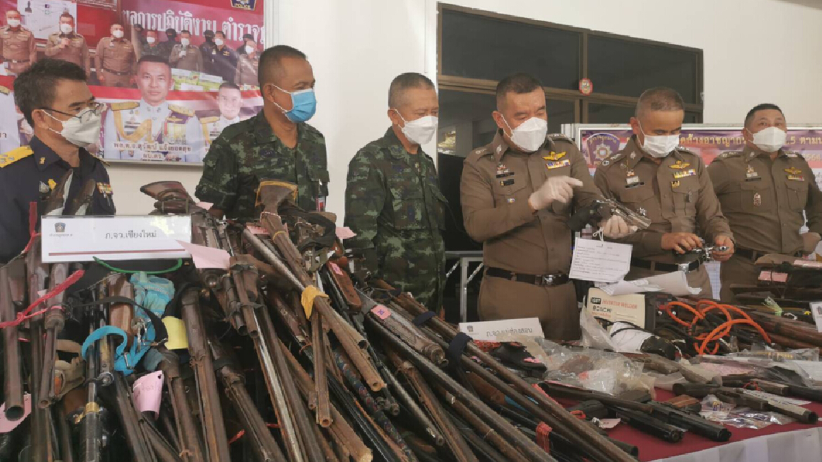 ตำรวจภูธรภาค 5 โชว์ผลงานกวาดล้างอาชญากรรม ยึดยาเสพติด-อาวุธมหาศาล
