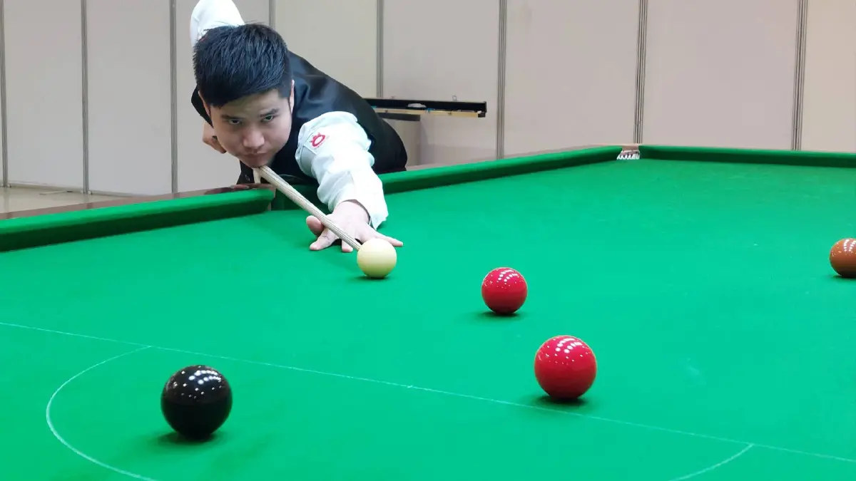 แชมป์เก่า "ขวัญ สระบุรี" ตกรอบแรกสนุก 6 แดง