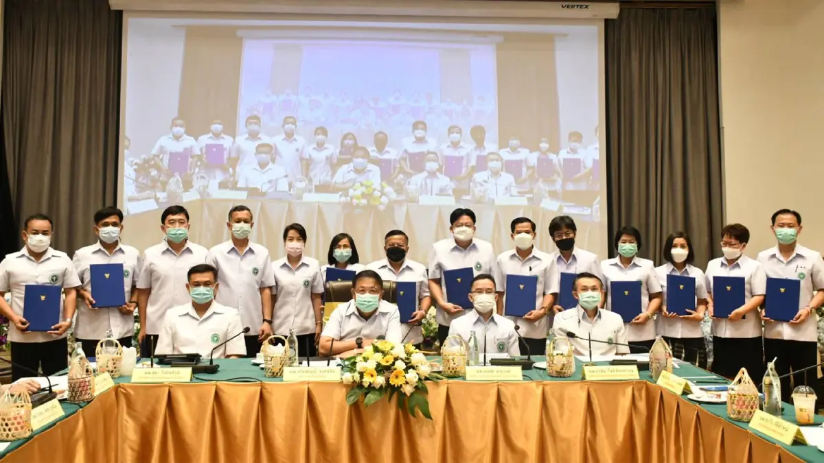 สธ. ให้สาธารณสุขทุกจังหวัดจัดสัปดาห์รณรงค์ ฉีดวัคซีนตามเป้า 100 ล้านโดส