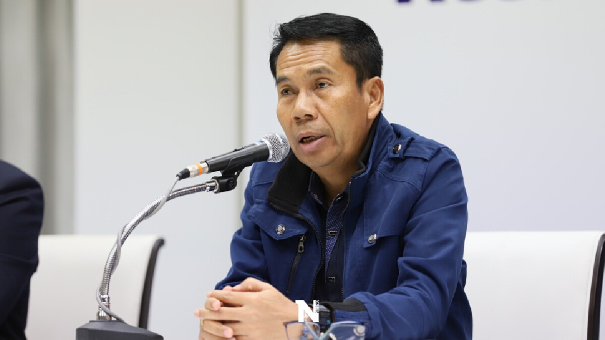 "สุทิน"ย้ำรอฟังทิศทางฝ่ายค้านโหวตร่างรธน.ฉบับประชาชน "สุทิน"ย้ำรอฟังทิศทางฝ่ายค้านโหวตร่างรธน.ฉบับประชาชน