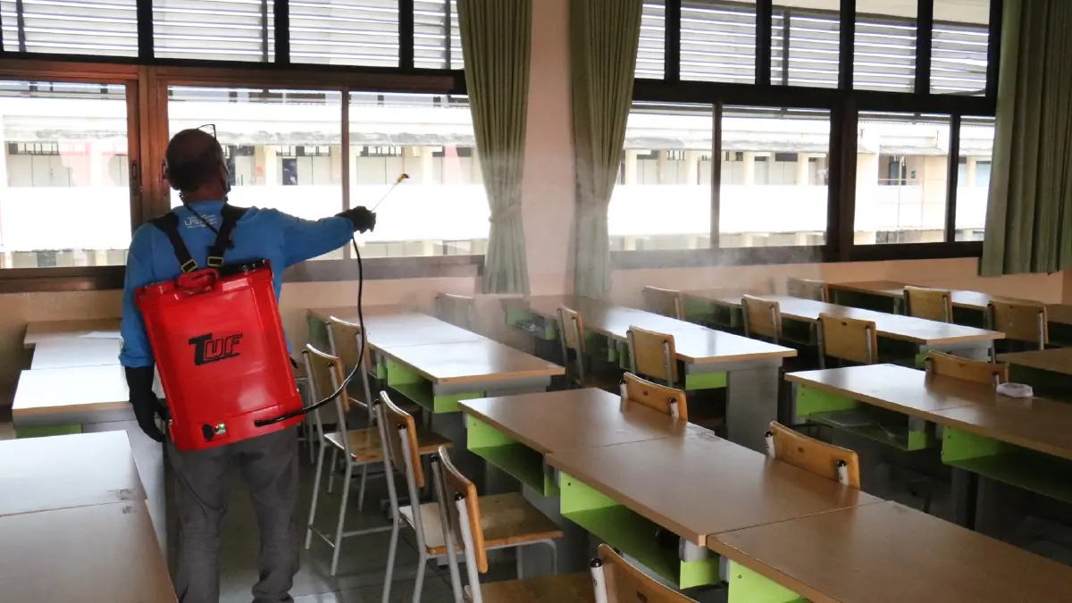 โรงเรียนมัธยมโคราช ปรับแผนเรียนออนไลน์ทันที หลังผู้ปกครองและครูติดโควิด