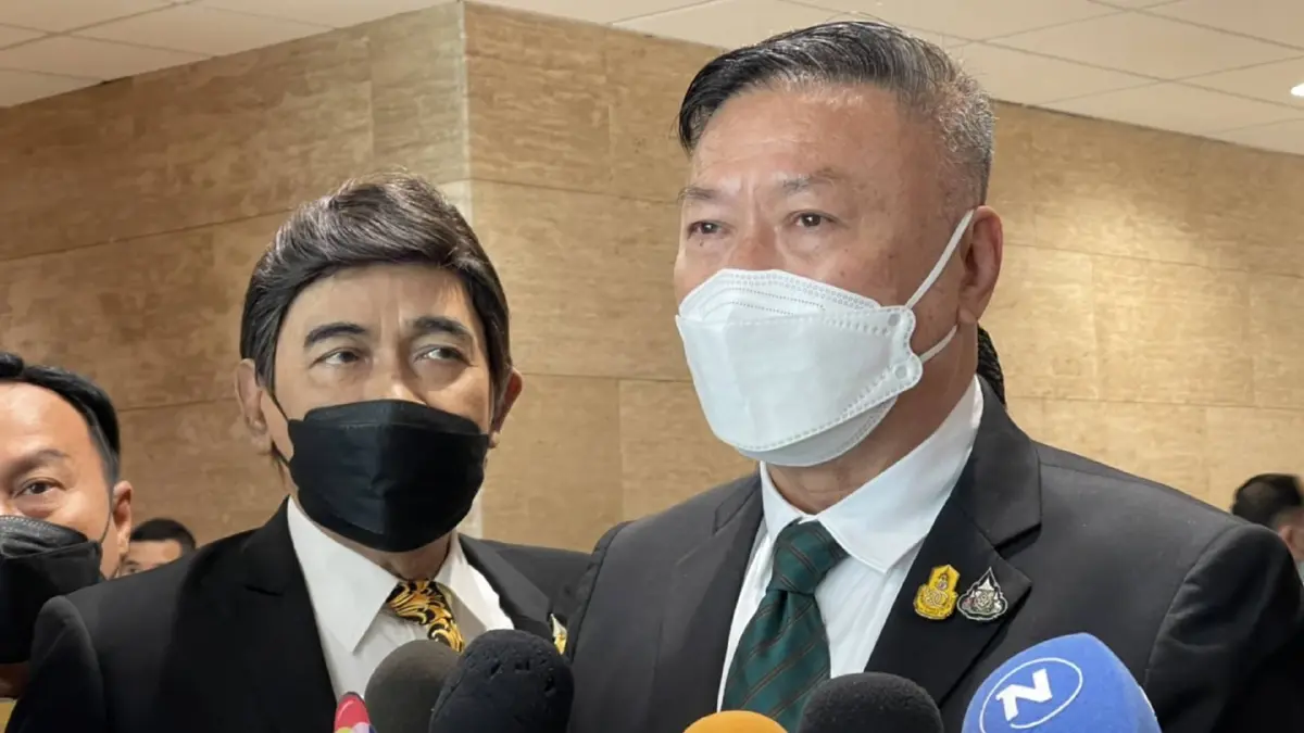 "พลังประชารัฐ" มีมติไม่รับหลักการร่าง รธน.ฉบับประชาชน "พลังประชารัฐ" มีมติไม่รับหลักการร่าง รธน.ฉบับประชาชน