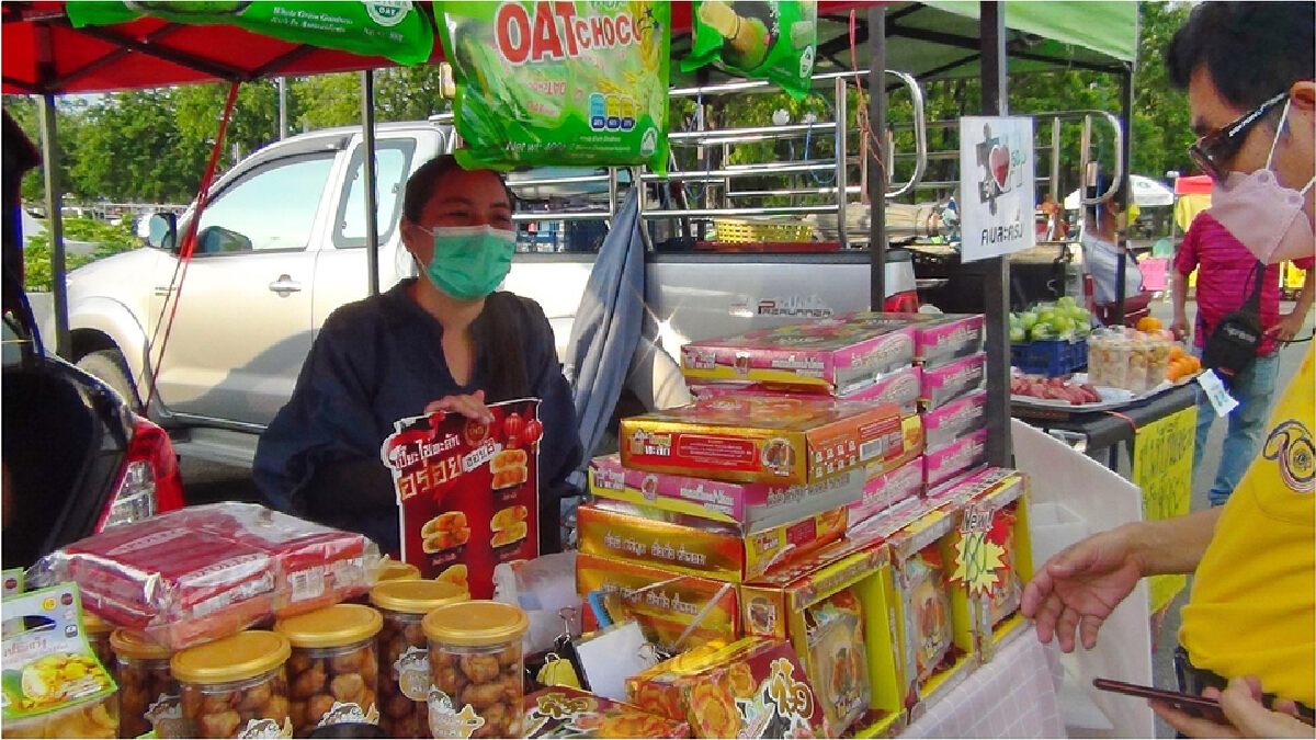 พ่อค้าแม่ค้าชาวแปดริ้ว โอดระงมสินค้าขยับราคาตามน้ำมัน วอนรัฐบาลเร่งแก้ไข
