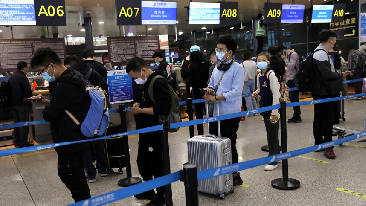 จีนสวนกระแส อาจปิดพรมแดนยาวอีกหนึ่งปี