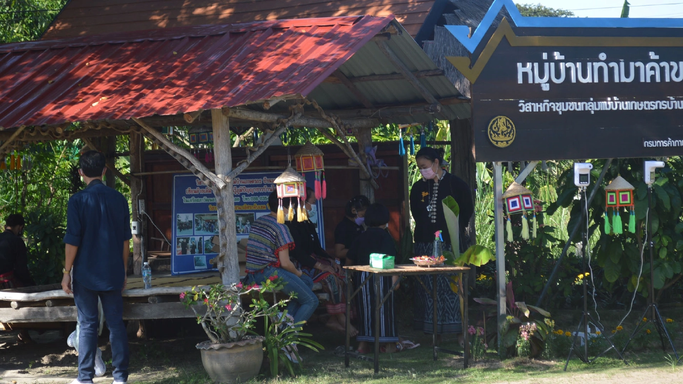 เปิดหมู่บ้านทำมาค้าขายแห่งใหม่ที่ชาวไทดำนาป่าหนาด