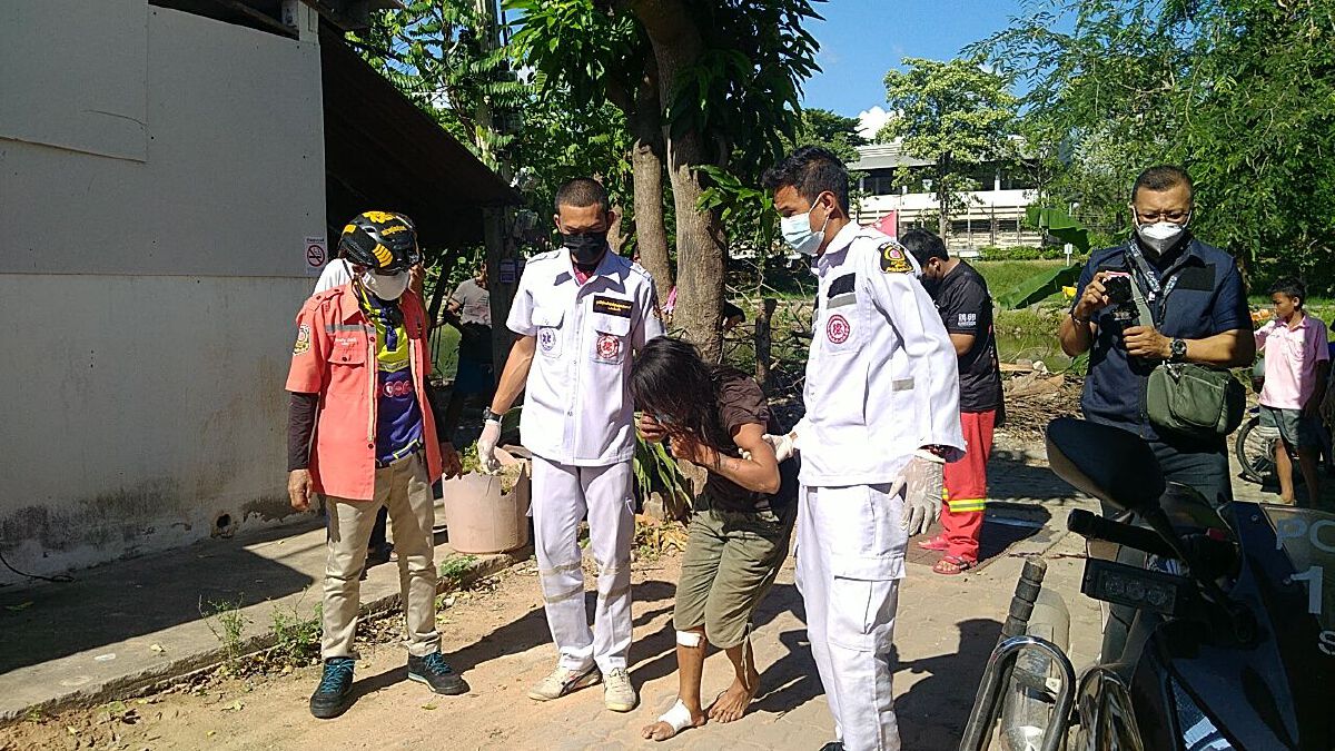 2 ผัวเมียตั้งวงก๊งเหล้า เมาได้ที่ทะเลาะกัน ผัวฟันเมียเจ็บ