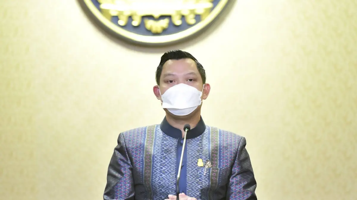 นายกฯ พอใจ ไทยคุมได้ ยังปลอดภัยจาก "โอมิครอน" นายกฯ พอใจ ไทยคุมได้ ยังปลอดภัยจาก "โอมิครอน"