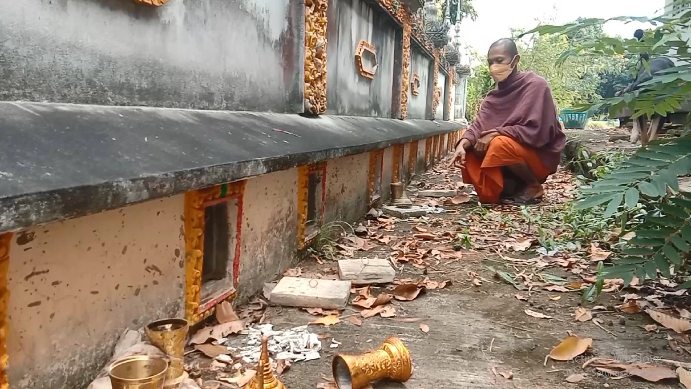 แก๊งจอมขมังเวทย์ ทุบทำลายกำแพงวัด เจดีย์ใส่อัฐิ ขโมยเงินปากผี