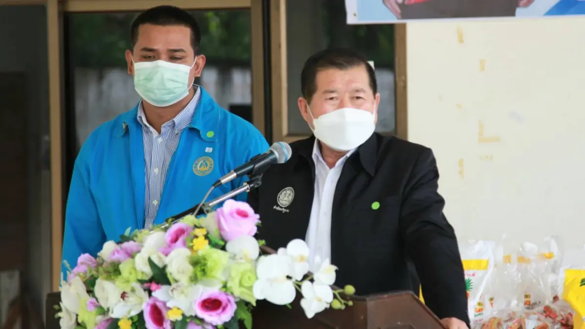 "นิพนธ์"ควง"ชัยชนะ"ลุยเมืองคอนช่วยผู้ประสบอุทกภัย "นิพนธ์"ควง"ชัยชนะ"ลุยเมืองคอนช่วยผู้ประสบอุทกภัย