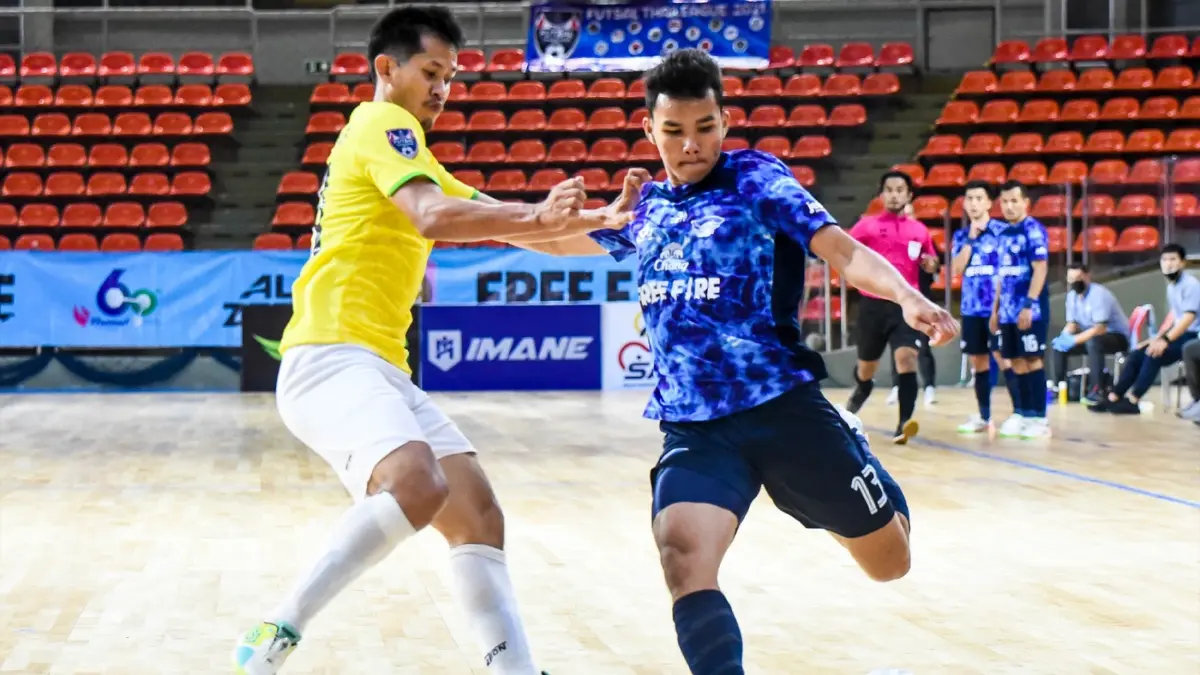 บลูเวฟถล่มบางกอกซิตี้ 6-1 ทิ้งรองจ่าฝูง 6 แต้ม บลูเวฟถล่มบางกอกซิตี้ 6-1 ทิ้งรองจ่าฝูง 6 แต้ม