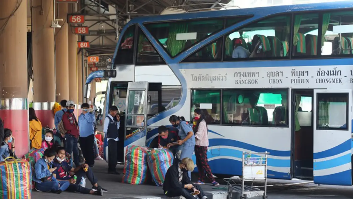 ปีใหม่คึกคัก ผู้โดยสารเดินทาง บขส.กว่า 80,000 คน ปีใหม่คึกคัก ผู้โดยสารเดินทาง บขส.กว่า 80,000 คน
