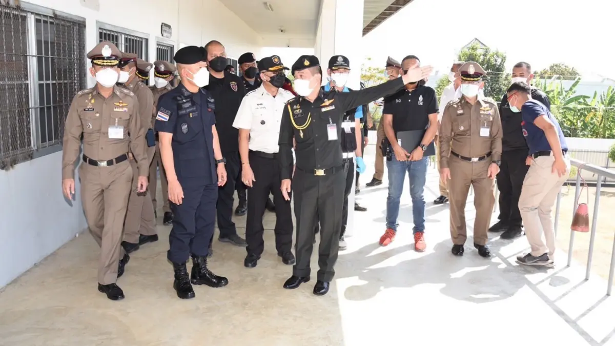 ผบช.ภ.7เตือนนักโทษแหกคุก มทบ.11 เจอมาตรการหนัก ผบช.ภ.7เตือนนักโทษแหกคุก มทบ.11 เจอมาตรการหนัก