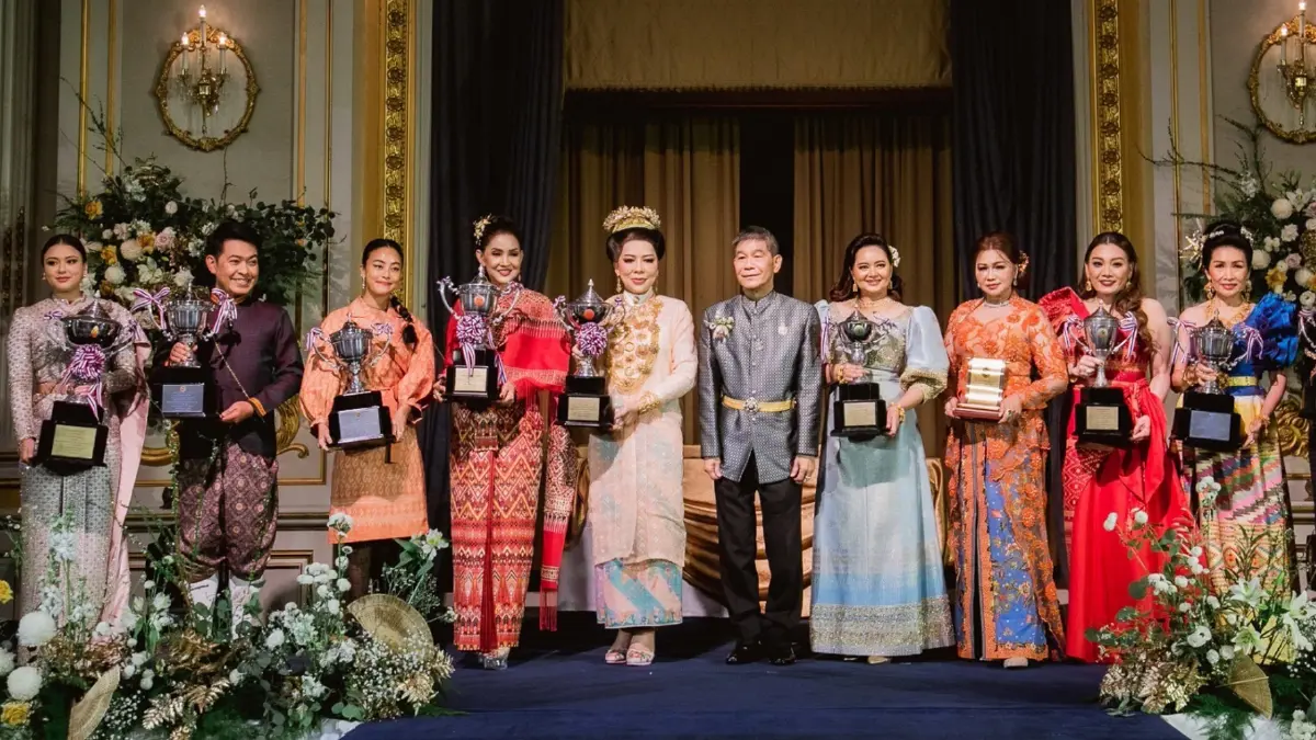 ทรงคุณค่ามอบรางวัลภาพออนไลน์นุ่งห่มผ้าไทย “ภาพเก่าเล่าเรื่อง ภูษาไทย”