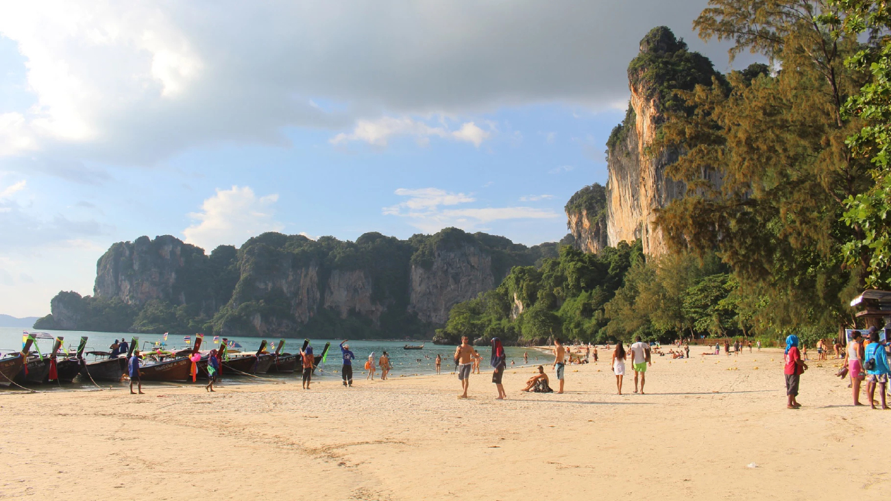 ไรเลย์ ติดสิบอันดับหาดสวยที่สุดในโลก 2021 ไรเลย์ ติดสิบอันดับหาดสวยที่สุดในโลก 2021
