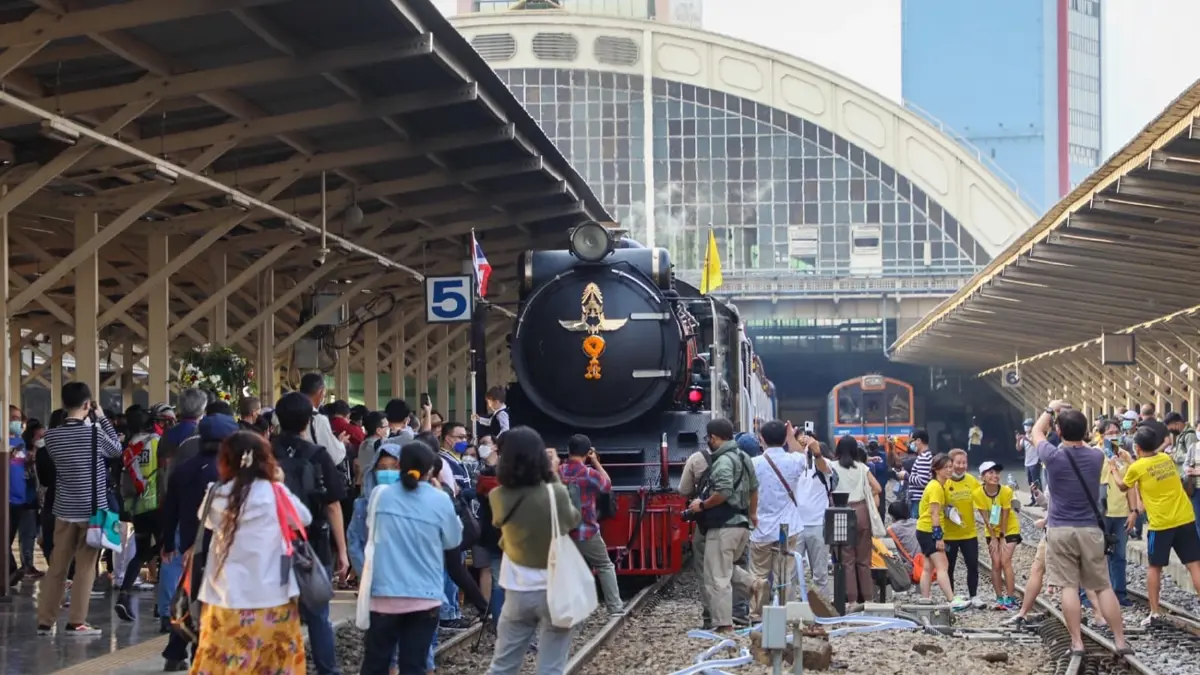 การรถไฟฯ เปิดเดินขบวนรถจักรไอน้ำประวัติศาสตร์ ในโอกาสวันพ่อแห่งชาติ