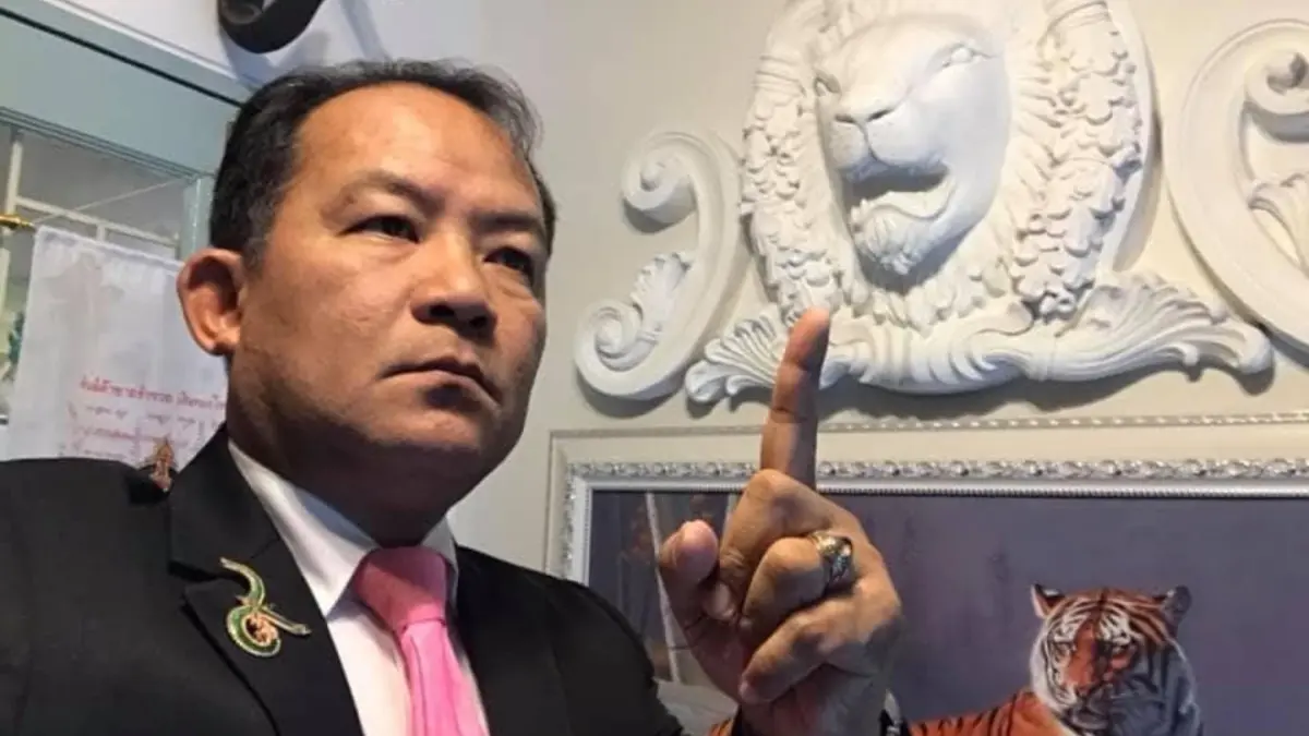 "ศรีสุวรรณ" จ่อร้อง ป.ป.ช. ฟัน "บิ๊กป้อม" ปมแชมป์โลกแบดมินตันไทยไร้ธงชาติ