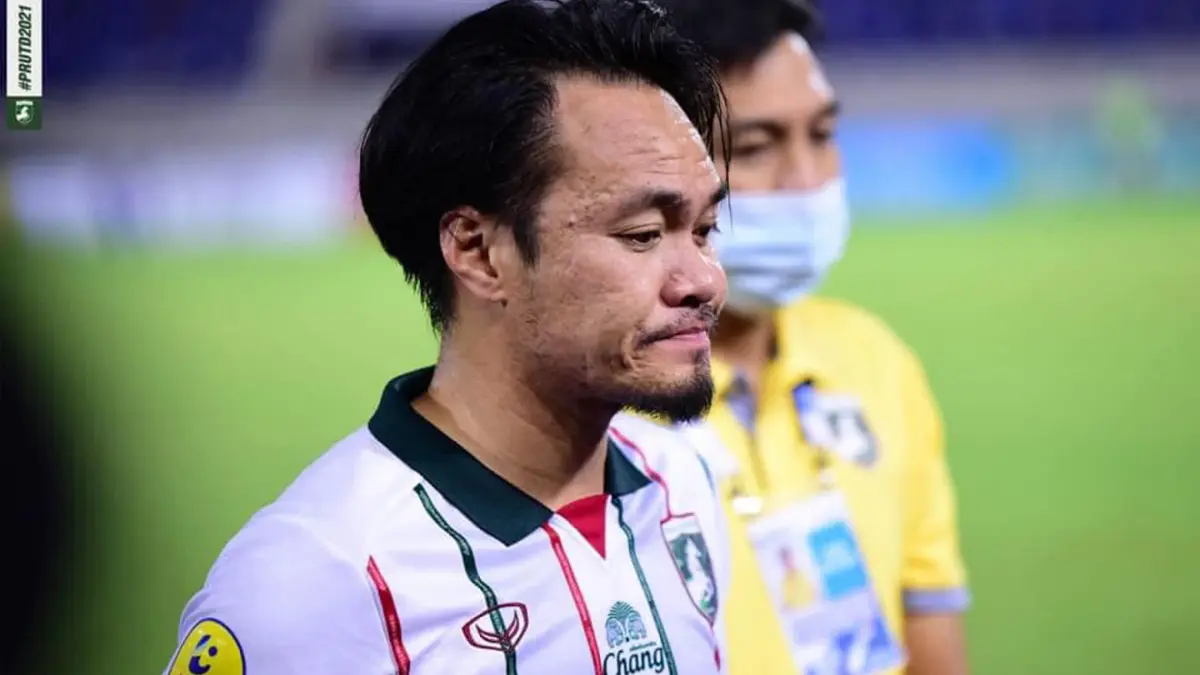 "พิชิตพงษ์" ประกาศอำลาสนามอย่างเป็นทางการ