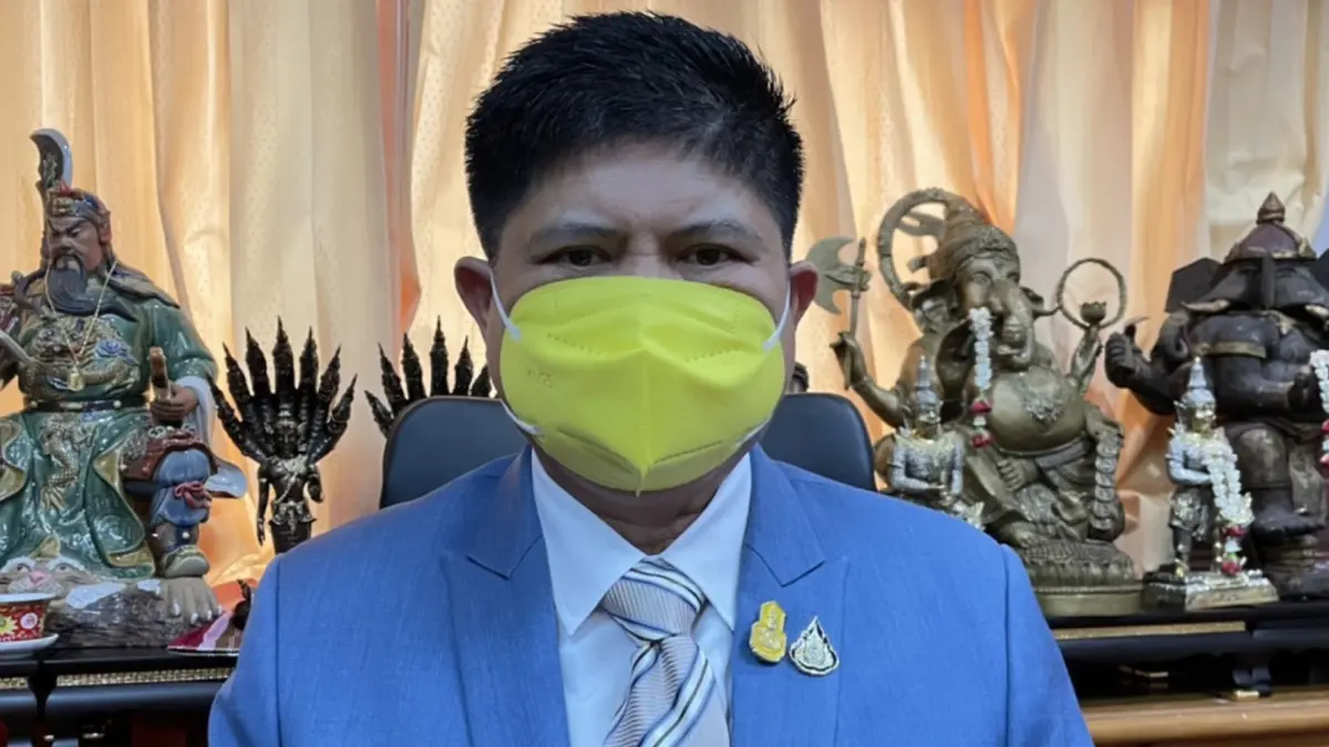 “แรมโบ้”อัด “ยุทธพงศ์” ปกป้องนายใหญ่ไม่ใช่ท่อน้ำเลี้ยงม็อบล้มเจ้า “แรมโบ้”อัด “ยุทธพงศ์” ปกป้องนายใหญ่ไม่ใช่ท่อน้ำเลี้ยงม็อบล้มเจ้า