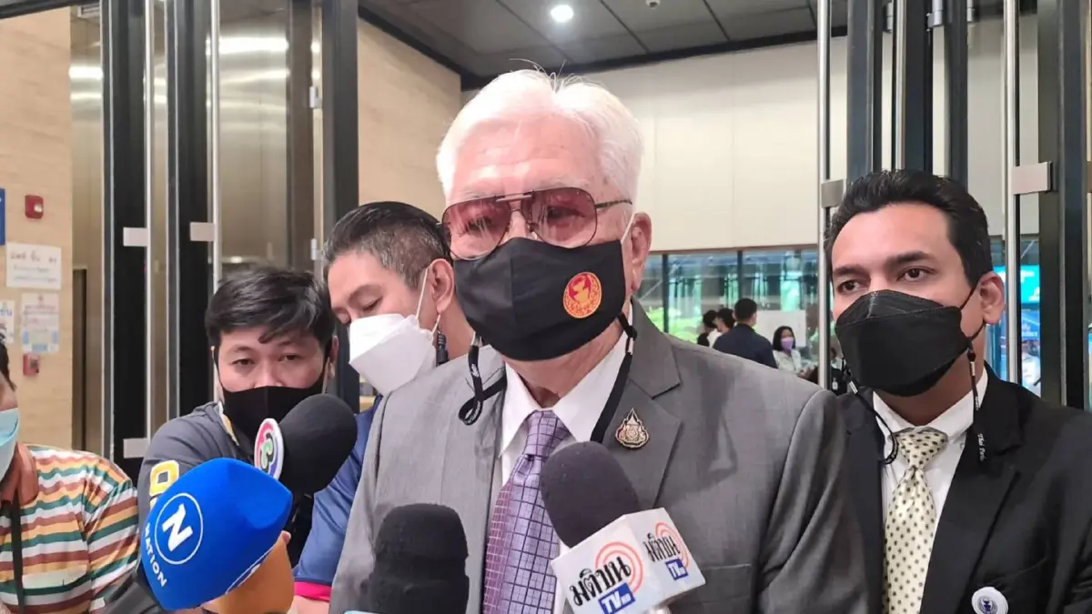 “พิเชษฐ” ประกาศเข้าสังกัด"พลังประชารัฐ"แล้ว “พิเชษฐ” ประกาศเข้าสังกัด"พลังประชารัฐ"แล้ว