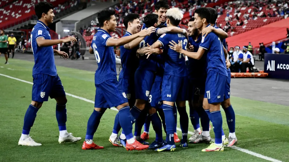 จบครึ่งแรก "ชนาธิป" ซัดเบิกร่องพาช้างศึกนำอิเหนา1-0 ศึกชิงแชมป์อาเซียน