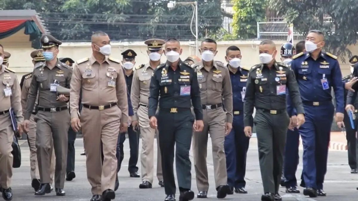 ประชุม ผบ.เหล่าทัพ “บิ๊กแก้ว” ย้ำทหาร-ตำรวจ เตรียมพร้อมช่วยภัยหนาว-ปีใหม่ ประชุม ผบ.เหล่าทัพ “บิ๊กแก้ว” ย้ำทหาร-ตำรวจ เตรียมพร้อมช่วยภัยหนาว-ปีใหม่