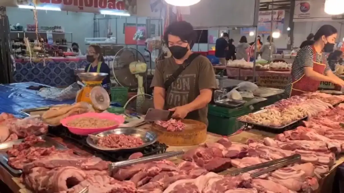เนื้อหมูแพงรับปีใหม่กก.ละ200 ครวญทั้งคนซื้อ-คนขาย เนื้อหมูแพงรับปีใหม่กก.ละ200 ครวญทั้งคนซื้อ-คนขาย