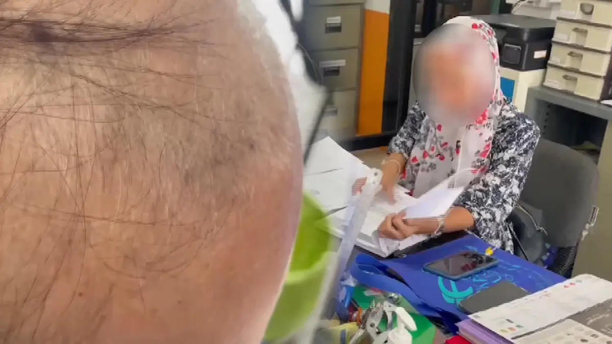 สาวร้องฉีดวัคซีนเข็ม 3 ผมร่วงเกือบหมดไร้เยียวยา