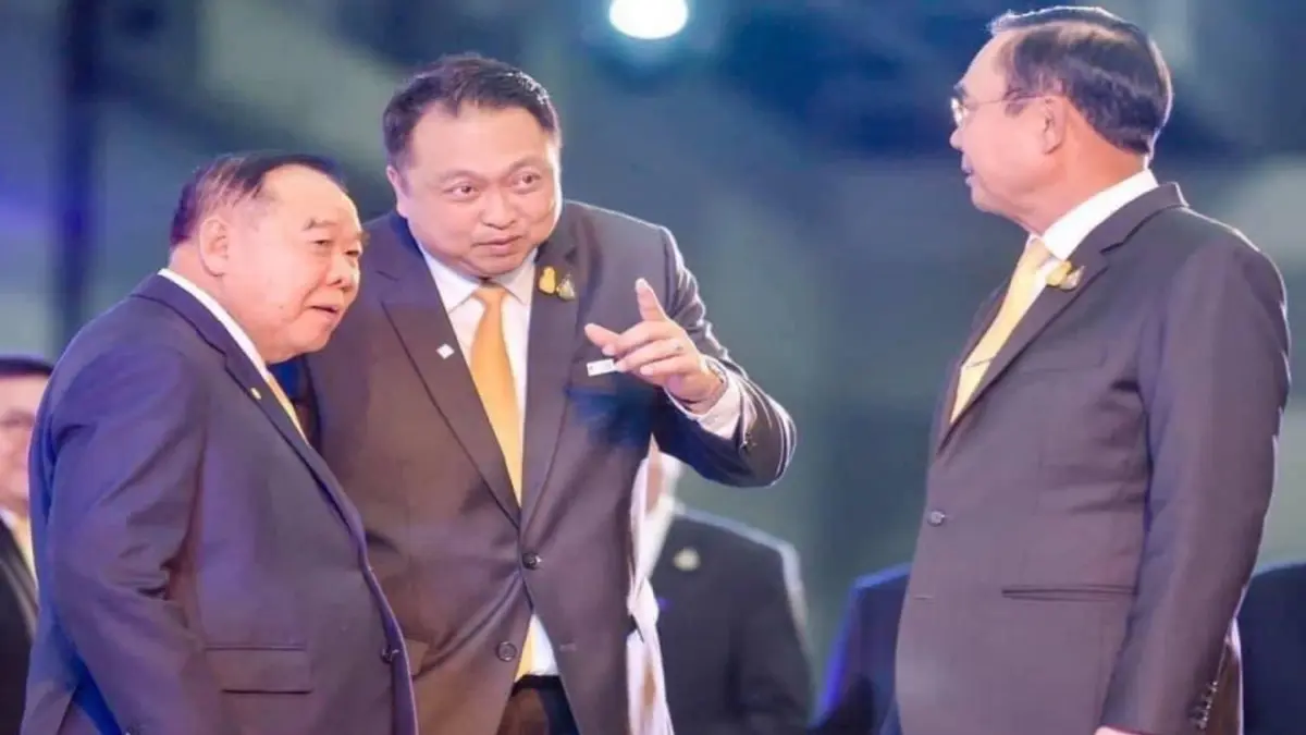 โฆษกรัฐบาล แจง “ประยุทธ์-ประวิตร” ยังรักกันดี โฆษกรัฐบาล แจง “ประยุทธ์-ประวิตร” ยังรักกันดี