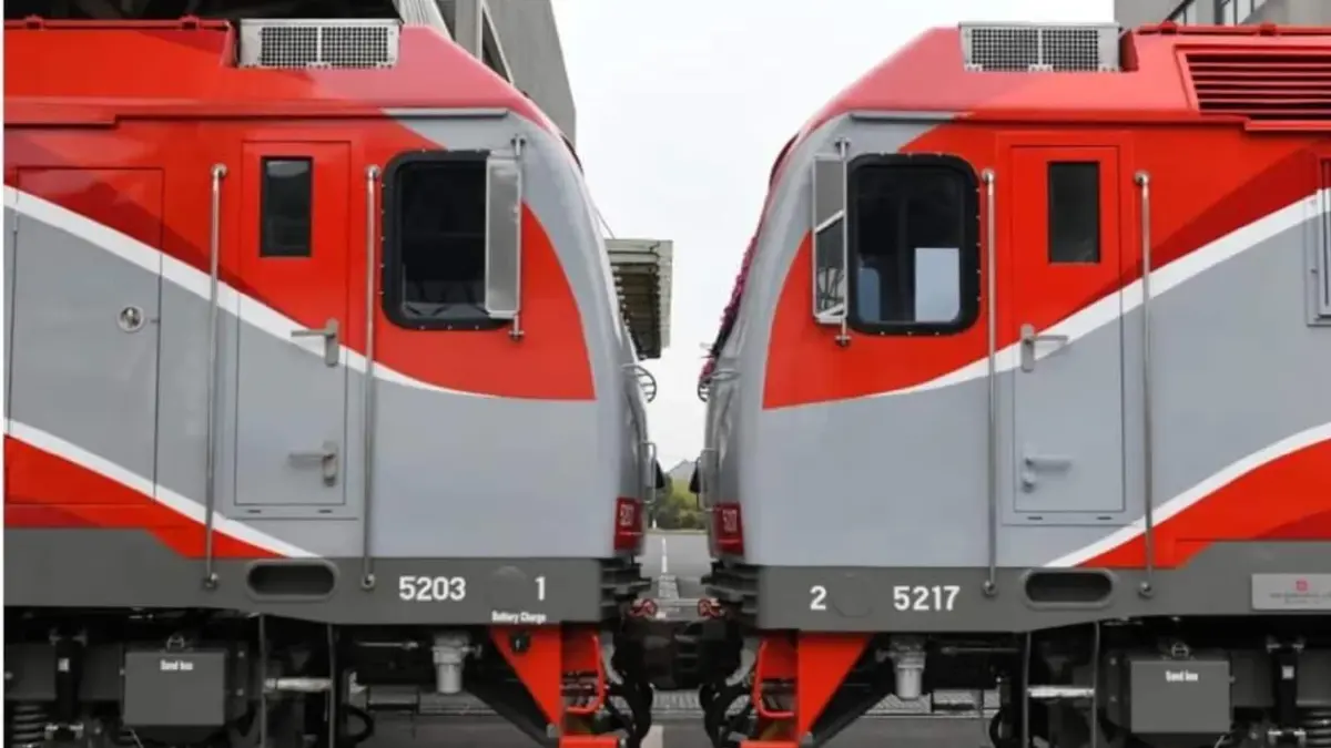 รฟท.เตรียมประมูลส่วนต่อขยาย "รถไฟสายสีแดง" 4 เส้นทาง 7.9 หมื่นล้าน รฟท.เตรียมประมูลส่วนต่อขยาย "รถไฟสายสีแดง" 4 เส้นทาง 7.9 หมื่นล้าน