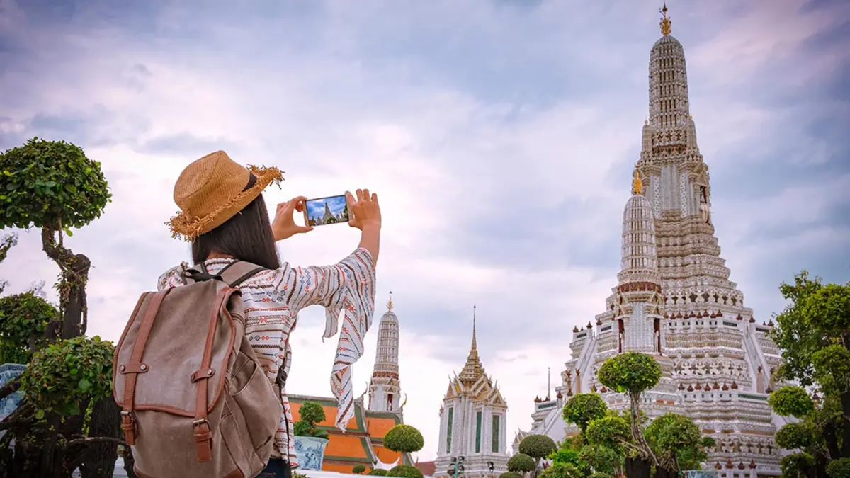 หยุดยาว ‘รัฐธรรมนูญ‘ เงินสะพัด 5 พันล้าน หยุดยาว ‘รัฐธรรมนูญ‘ เงินสะพัด 5 พันล้าน