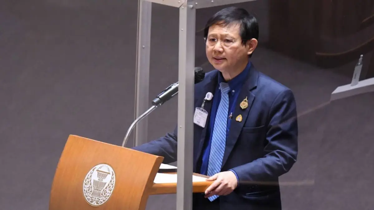 “หมอระวี” เผย 2 ร่างกฎหมายลูกพรรคร่วมรัฐบาลนัดส่งประธานสภาฯ 23 ธ.ค. “หมอระวี” เผย 2 ร่างกฎหมายลูกพรรคร่วมรัฐบาลนัดส่งประธานสภาฯ 23 ธ.ค.