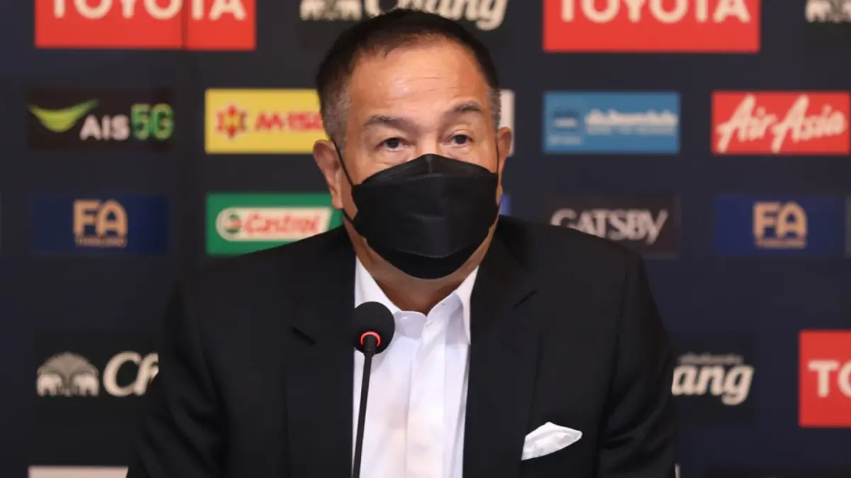 "สมยศ"ประกาศอัดฉีด 10 ล้านหากช้างศึกผ่านด่านเวียดนาม "สมยศ"ประกาศอัดฉีด 10 ล้านหากช้างศึกผ่านด่านเวียดนาม