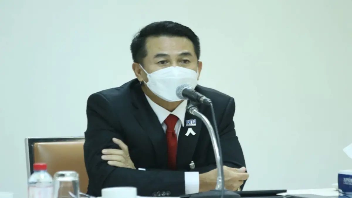 ฝ่ายค้าน จี้รัฐบาล ป้องกันการกระจายเชื้อ "โอมิครอน" ฝ่ายค้าน จี้รัฐบาล ป้องกันการกระจายเชื้อ "โอมิครอน"