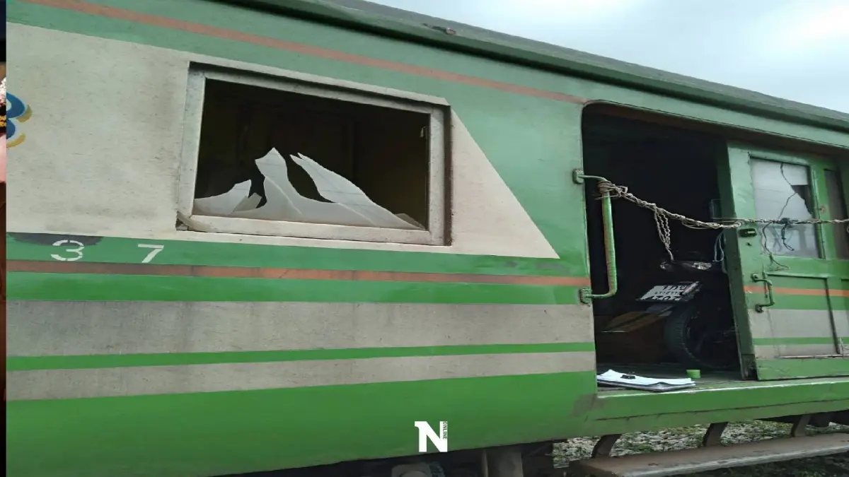 ประณาม กลุ่มคนร้ายลอบวางระเบิดรถไฟท้องถิ่น ประณาม กลุ่มคนร้ายลอบวางระเบิดรถไฟท้องถิ่น