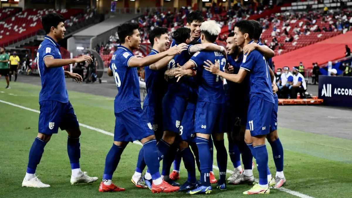 แชมป์แค่เอื้อม! "ช้างศึก" ถลุงอินโดฯ 4-0 "ชนาธิป" ซัดเบิ้ล แชมป์แค่เอื้อม! "ช้างศึก" ถลุงอินโดฯ 4-0 "ชนาธิป" ซัดเบิ้ล