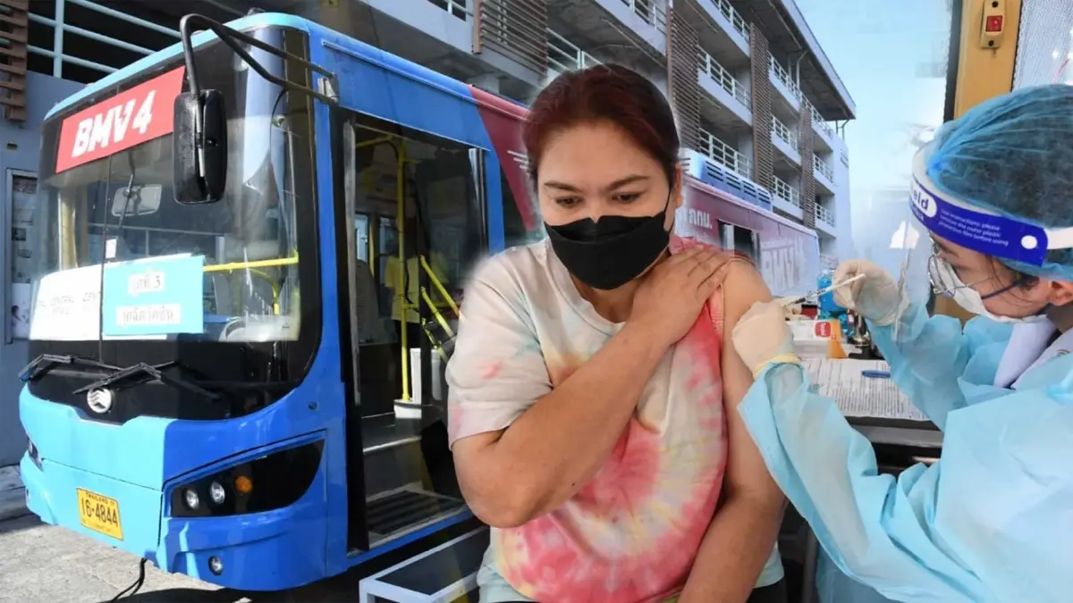 กทม. จัด รถ BMV ฉีดวัคซีนป้องกันโควิด-19 ให้ประชาชน กทม. จัด รถ BMV ฉีดวัคซีนป้องกันโควิด-19 ให้ประชาชน