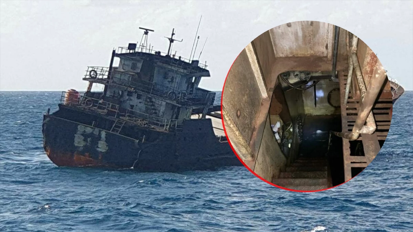 ไม่ยอมเข้าฝั่ง! "เรือผี" จมดิ่งสู่ท้องทะเล หลังทัพเรือภาค 2 ลากจูง ไม่ยอมเข้าฝั่ง! "เรือผี" จมดิ่งสู่ท้องทะเล หลังทัพเรือภาค 2 ลากจูง