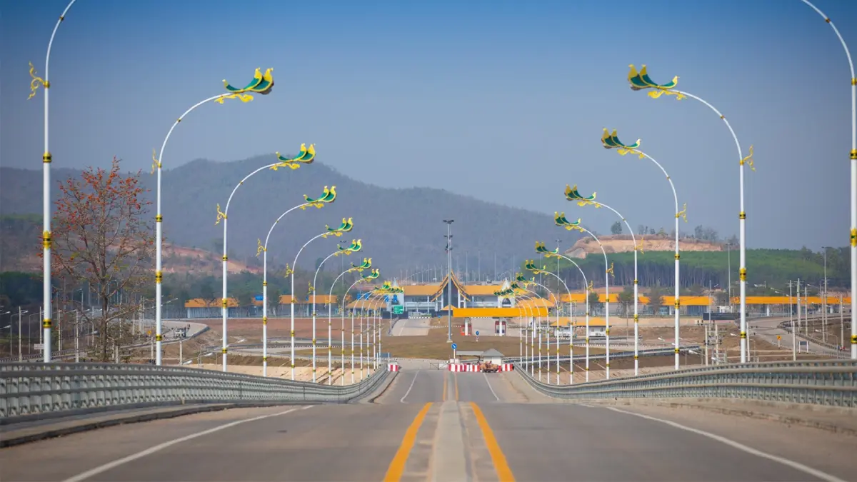 เอกชนหนุนเปิดสะพานมิตรภาพดันศก.ชายแดน