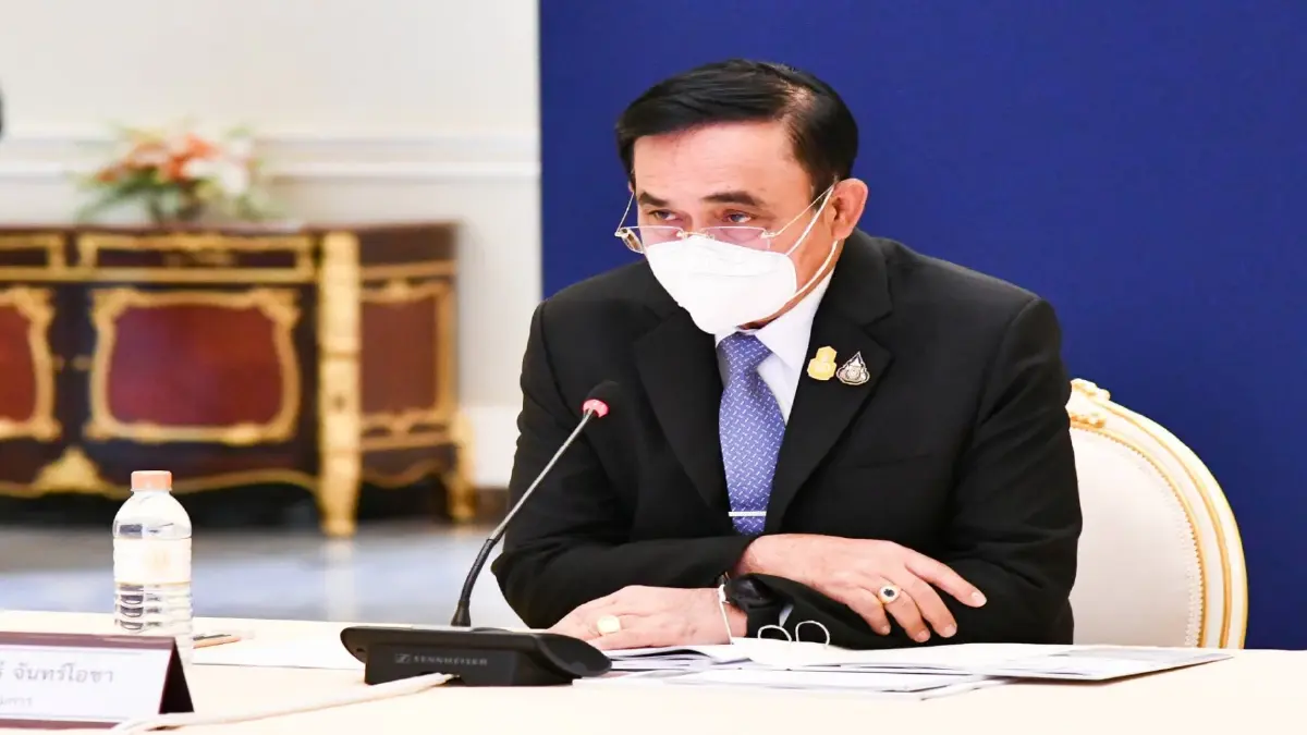 ศบค. เตรียมยกระดับ มาตรการเข้มสกัดโอมิครอน ศบค. เตรียมยกระดับ มาตรการเข้มสกัดโอมิครอน
