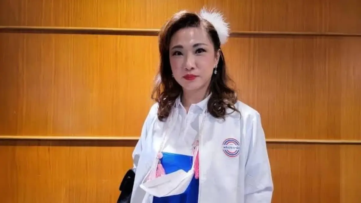 กล้าฟ้อง"สรัลรัศมิ์"ปมดราม่าการเมืองเหยียดเพศแม่ กล้าฟ้อง"สรัลรัศมิ์"ปมดราม่าการเมืองเหยียดเพศแม่