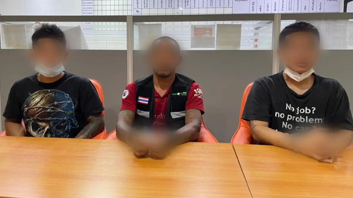 จับครบแล้ว 3 ผู้ต้องหาแทง “เอ๋ มารีน” เสียชีวิต จับครบแล้ว 3 ผู้ต้องหาแทง “เอ๋ มารีน” เสียชีวิต
