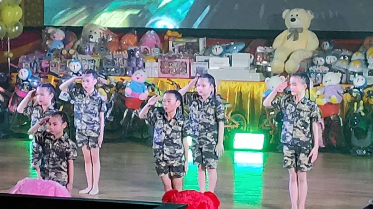 ทบ.จัดวันเด็กออนไลน์ “ลุงบี้” เปรยเสียดายโควิด ทำเด็กๆ พลาดถ่ายยุทโธปกรณ์